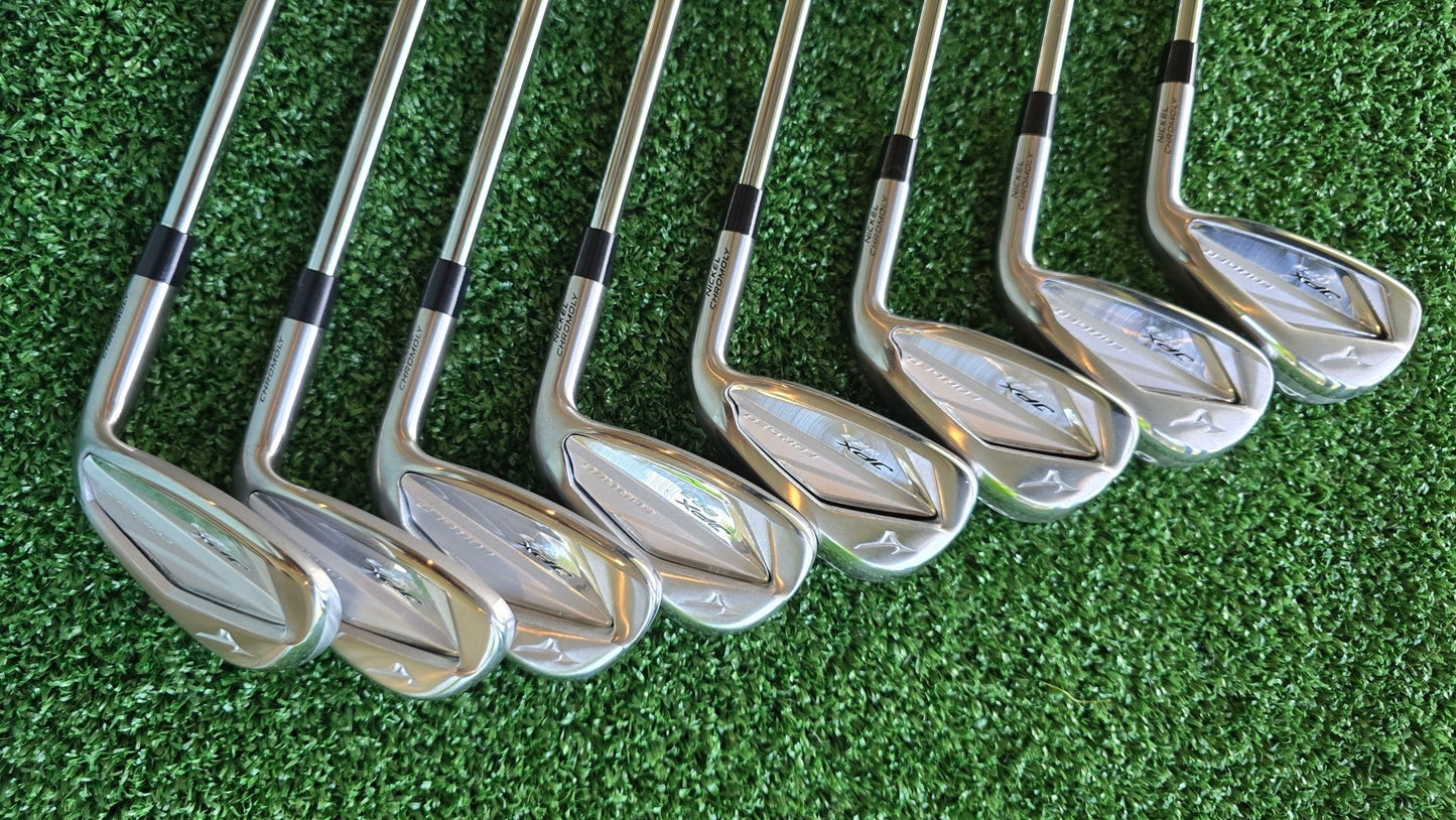 Mizuno JPX ‘Replica Forged’ Iron Set – 4 to PW (8 Clubs)Replica  – Brand New