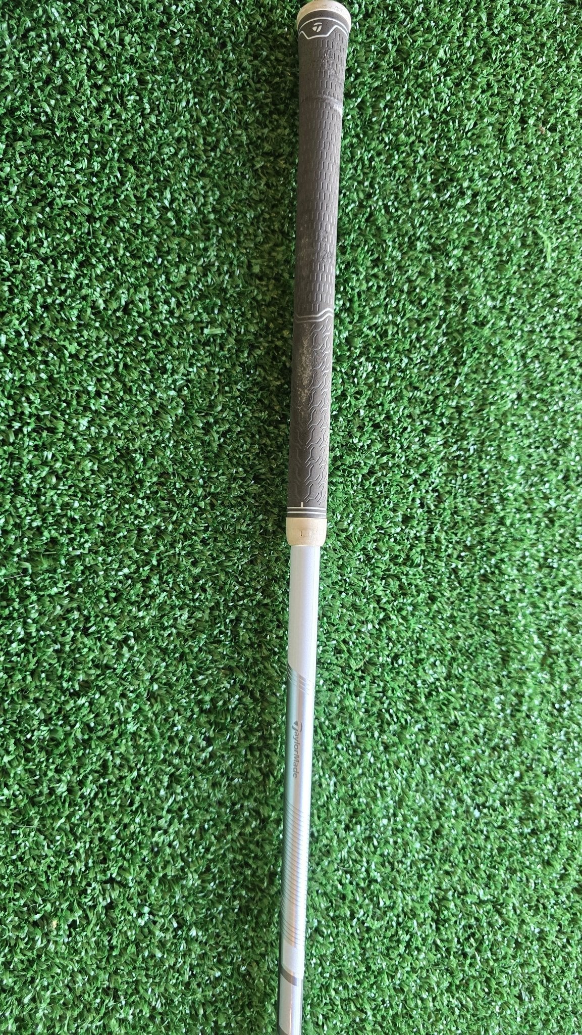 TaylorMade M4 Hybrid – 21° (4H)Pre-Owned – Regular Flex – Good Condition + Headcover